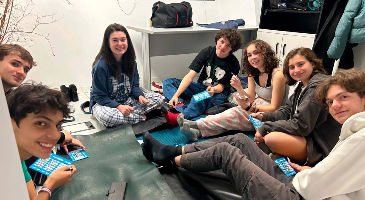 Los jóvenes de Tres Cantos seguirán en directo el lanzamiento del SpainSat NG-II, el satélite más avanzado de Europa dlvr.it/TNpNKc