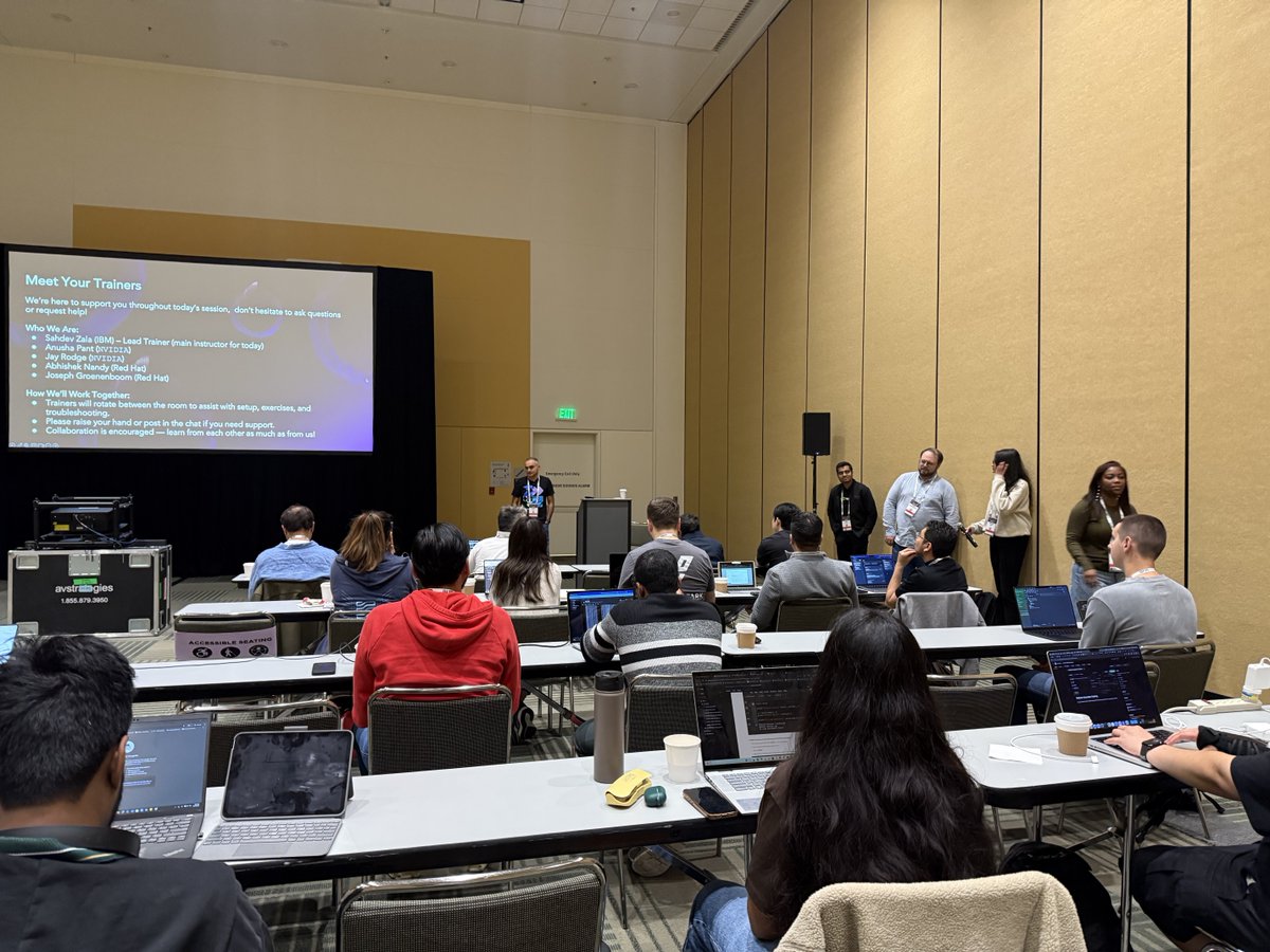 PyTorch's tweet image. Happening now at #PyTorchCon — the PyTorch Associate Training. Participants are building real-world #PyTorch skills through hands-on labs, guided instruction, and projects aligned with the upcoming PyTorch Certified Associate exam.
🔗 hubs.la/Q03PxJPV0
#OpenSourceAI