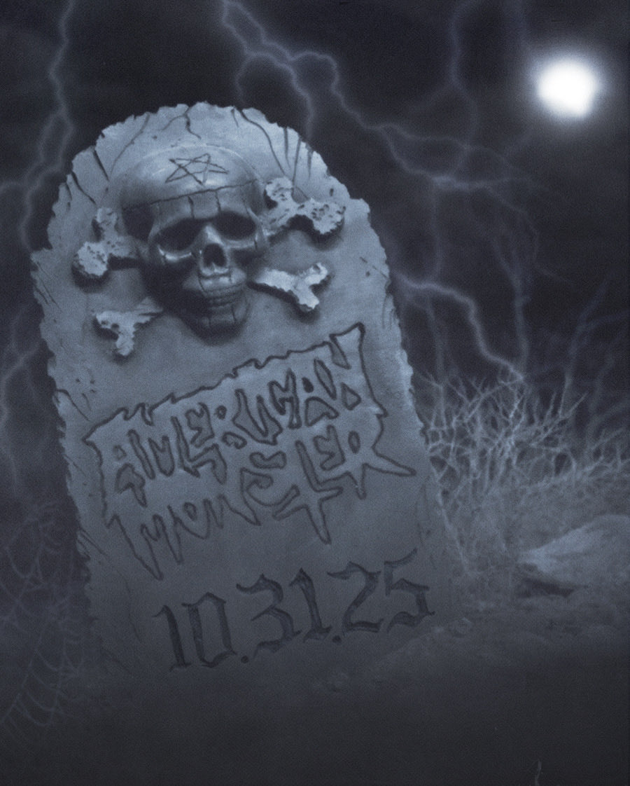 10 DAYS 

<a href="/AMERICANM0NSTER/">AMERICAN MONSTER</a> brings to you the Halloween Hootenanny on October 31st in downtown Las Vegas at Fremont Country Club

Tickets available now 
AMERICANMONSTER.com