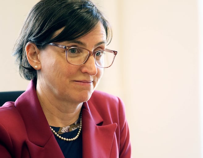 Université d’Ottawa : bientôt une grande consultation sur la francophonie: Un nouveau plan d’action en matière de francophonie se prépare du côté de l’Université d’Ottawa (U d’O). Une consultation dans ce sens… dlvr.it/TNpNF3 #FrCan #Francophonie #MédiasFrancos