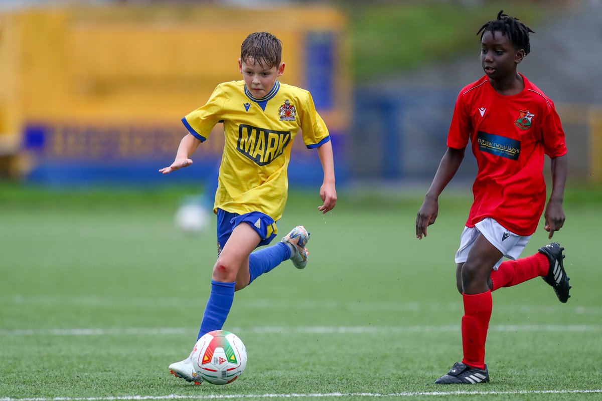 A big ‘Thank you’ to <a href="/BarryTownUnited/">Barry Town United</a> <a href="/BTUAcademy/">Barry Town United Academy</a> U12’s for inviting me to their match against Llanelli Town at <a href="/JennerPark3G/">Jenner Park</a> on Sunday.