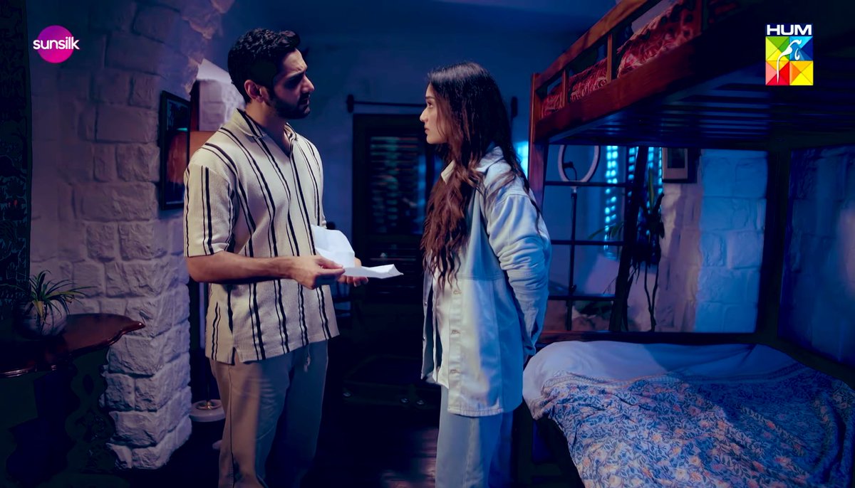 PerspectiveDen's tweet image. Like why am I emotionally invested in a Jinn &amp;amp; Ali endgame when logic clearly sides with Ali &amp;amp; Nadia? But that’s the thing I guess with #JinnKiShadiUnkiShadi. It’s written in a way that makes the supernatural feel weirdly human, hahah!

 #JKSUS #SeharKhan #WahajAli