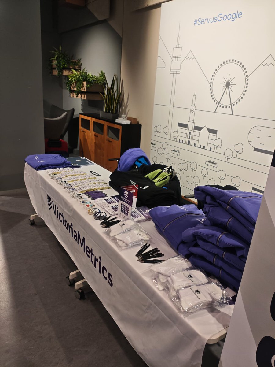 VictoriaMetrics tweet media