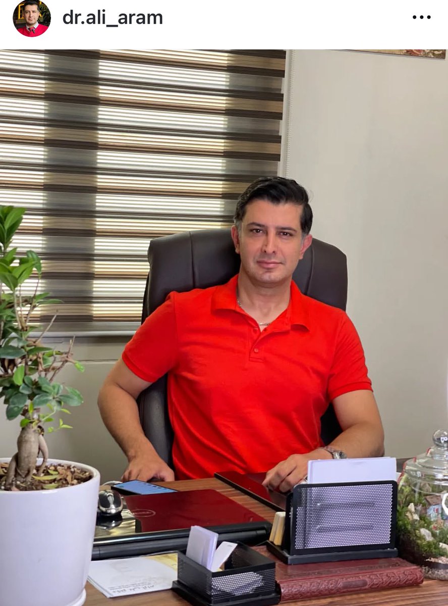 دکتر علی آرام نیا جراح مغزو اعصاب و از اولین پزشکانی که در روزهای نخست جنبش مهسا اعلام کرد درب مطبش به روی مصدومان بازه و مجروحین را رایگان درمان می کنه امروز درگذشت. بعد از آن اعلان اتفاقات زیادی برایش پیش آمد، درگیر بود ، به مطبش حمله شد اما همچنان دردمند و کنار مردم باقی ماند