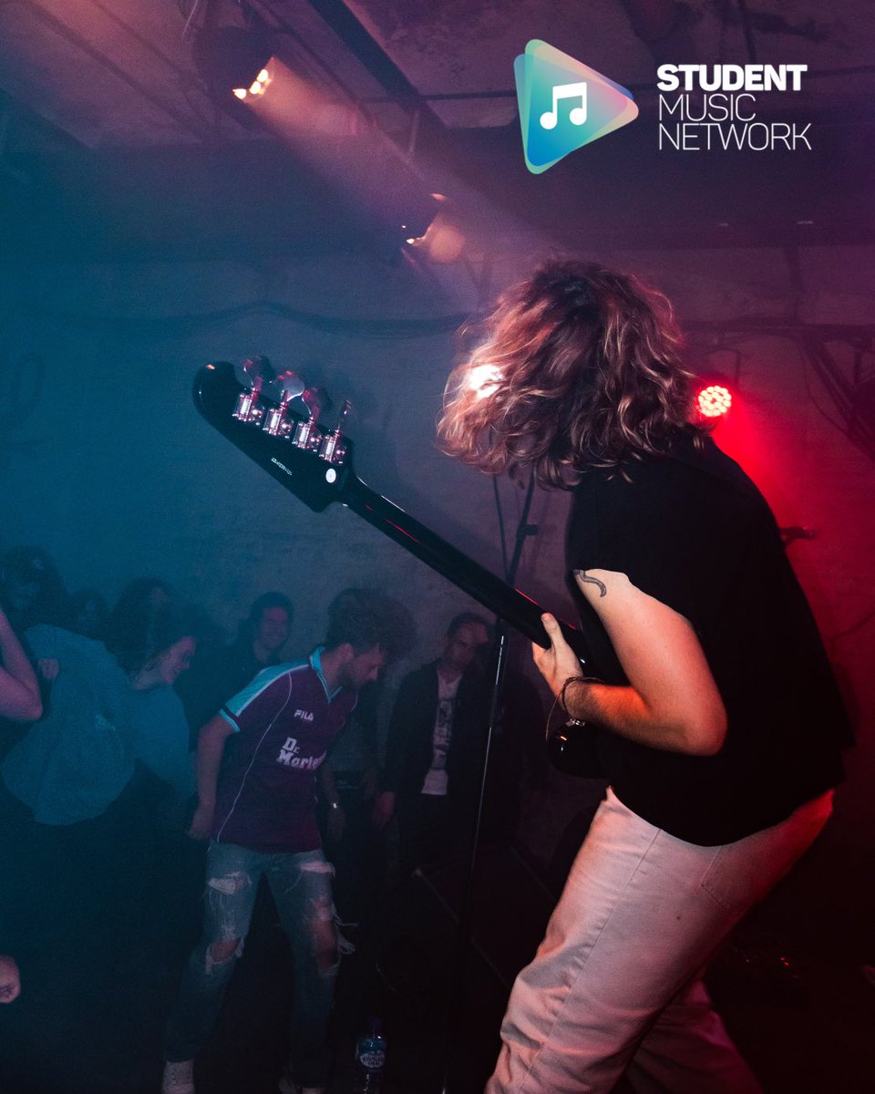 krooked_tongue's tweet photo. ▶️We’re super hyped to have our latest banger ‘Drugstore Cowboy’ featured on @studentmusicuk 🔥Broadcasting to over 50 UK Uni campuses and going out to over 400,000 peeps 🙏pretty cool innit ▶️ https://t.co/41J3bL3fi6