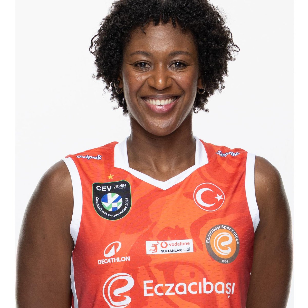 🔵 Fenerbahçe gelecek sezon için Sinead Jack-Kısal'ı kadrosuna katabilir

🗞️ <a href="/ufuksoygur/">Ufuk Soygür</a>