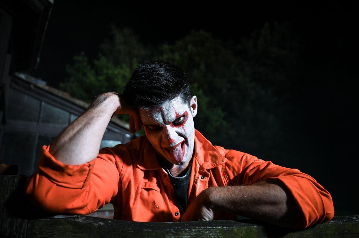 ShogunFilms's tweet image. Come out come out wherever you are! 

Are your doors locked? 

Our latest film Helloween is out now on Digital and on bluray in the UK.
Add it to your spooky season viewing and let us know what you think!

#spooky #horrormonth #indiefilm