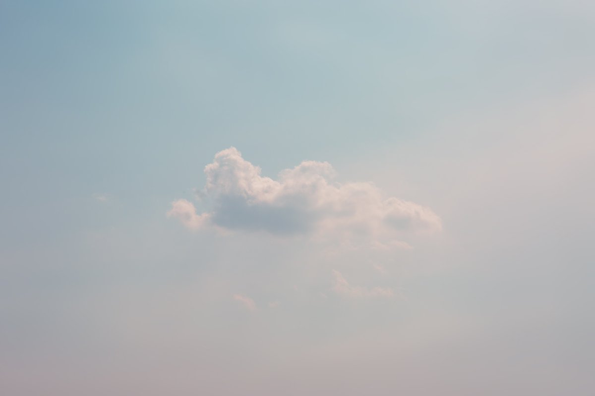 lonecloud_jp's tweet image. No.212
#lonecloud #nephophile #clouds #wolken #nube #nuage #nuvem #nuvola #облако #云 #雲 #구름 #sky #bluesky #cloudphotography #cloudscape #artgallery #photoart #poetry #雲が好き #写真で伝えたい私の世界 
instagram.com/p/DQFH4YBkqJ5/