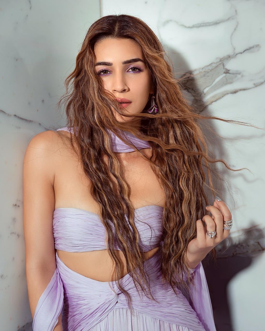 G3zVGA-W4AAOSJS?format=jpg&name=large