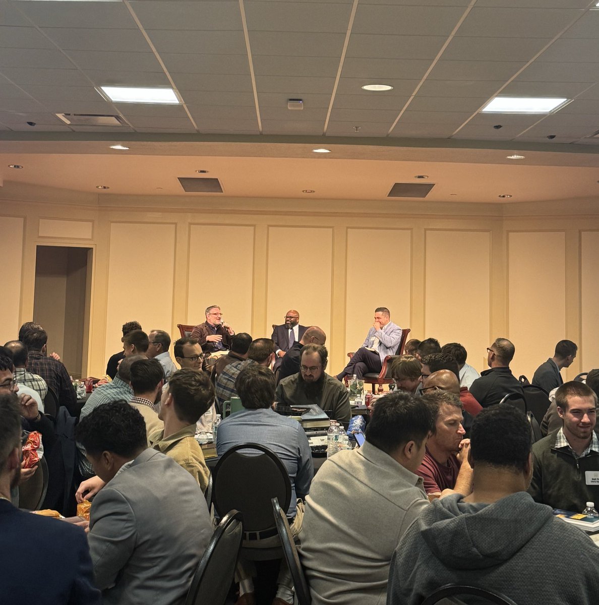 MBTS's tweet photo. Our #PreachingAndPreachers Workshop is off to a great start!

Join us in praying for the pastors and aspiring preachers in attendance as they’re equipped #ForTheChurch. https://t.co/UT00VRO8vI
