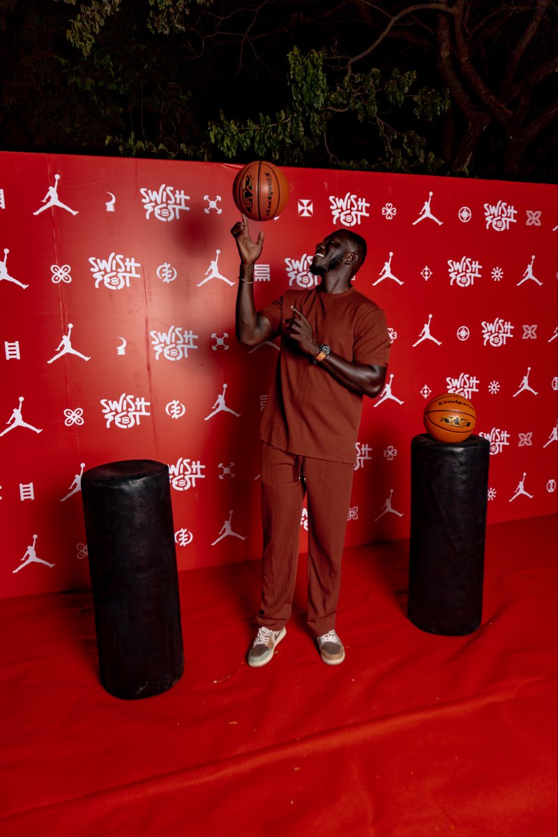 DCDynamics's tweet image. Time to call up the SQUAD because Tickets are live!🎟️🔥

Reserve your seats for and your friends via the link in our bio and stand the chance to win FREE Swishfest Merch🤩

#RunItBack #BeyondTheCourt