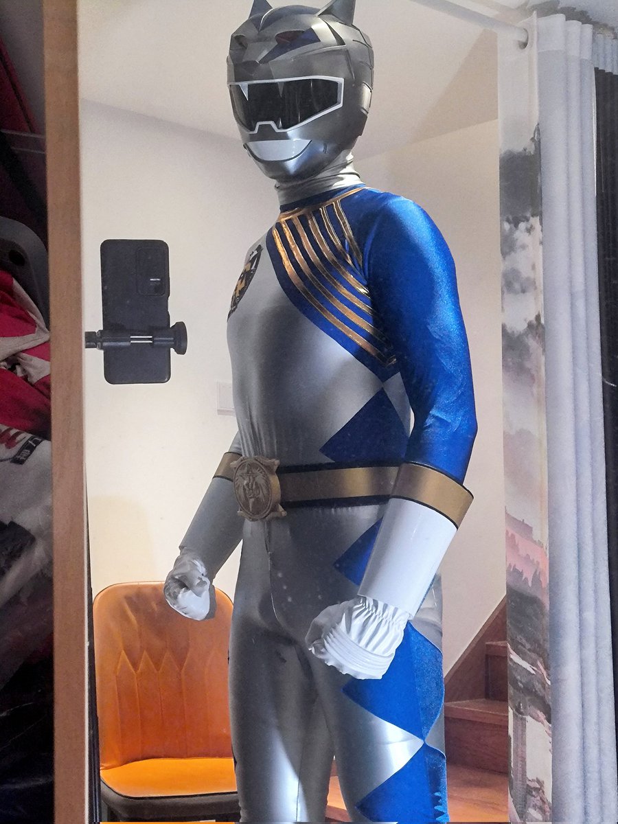 一定是衣服比较显胖