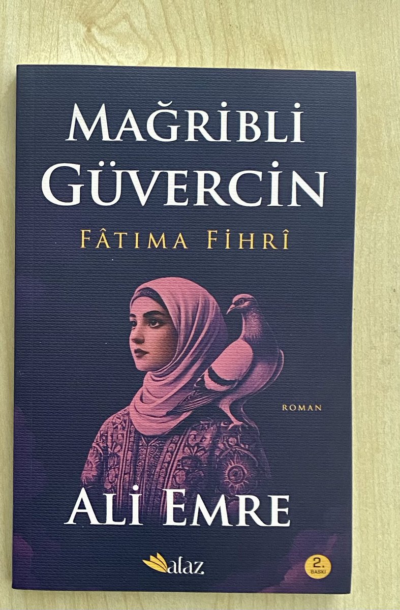 Mağribli Güvercin – Fâtıma Fihri

<a href="/aliemrealiemre/">Ali Emre</a> ağabeyin kaleminden, ilimle yoğrulmuş bir hayatın izleri…

Dünyanın ilk üniversitesini kuran Fâtıma Fihri’nin sessiz ama derin izini takip eden bir roman.