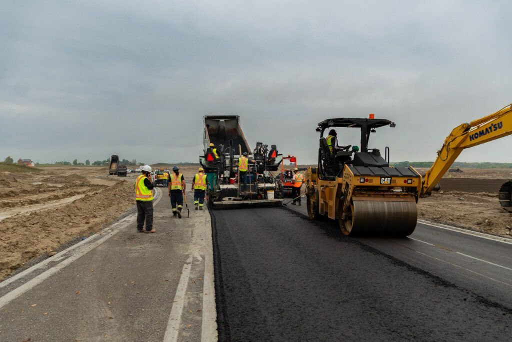 New Post: Report points to savings potential of uniform paving standards on-sitemag.com/construction/r…