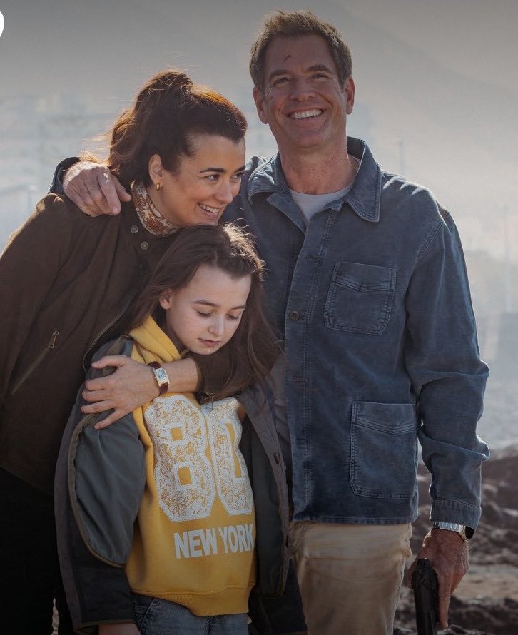 tivaswiftie's tweet image. THEIR SMILES?!!! THAT’S MY FAMILY I’M GONNA CRY😭😭😭😭
#TonyandZiva