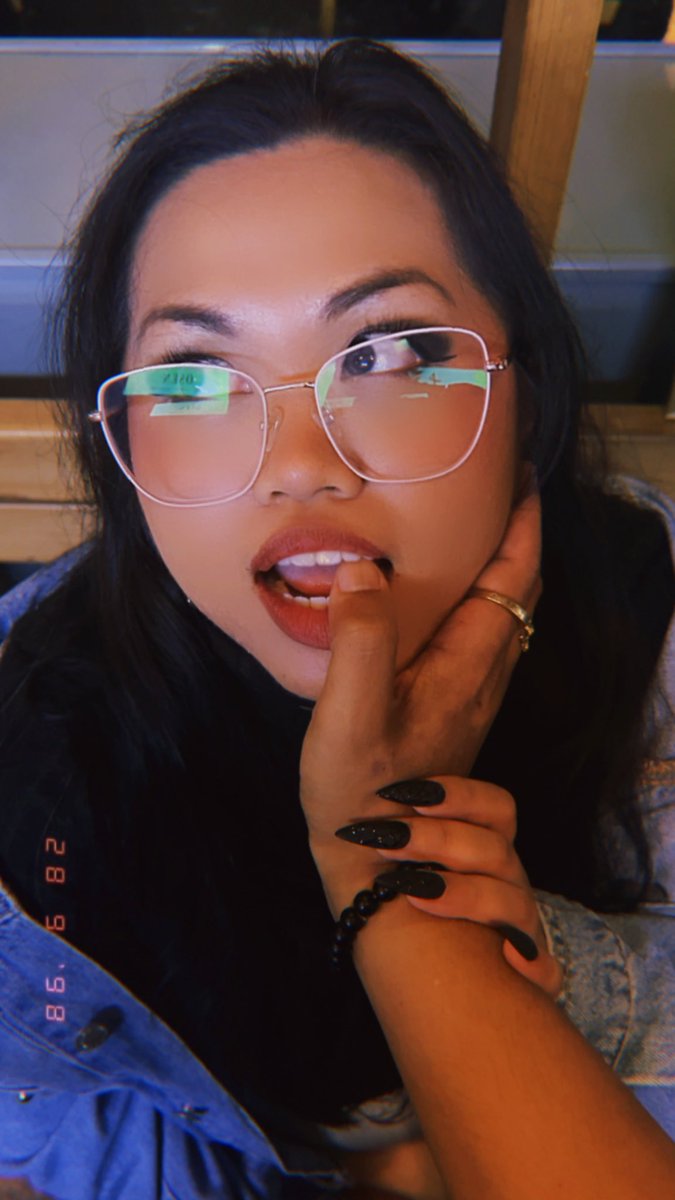 guys I don’t wanna be sick anymore ;-; I just want my voice back so I can stream