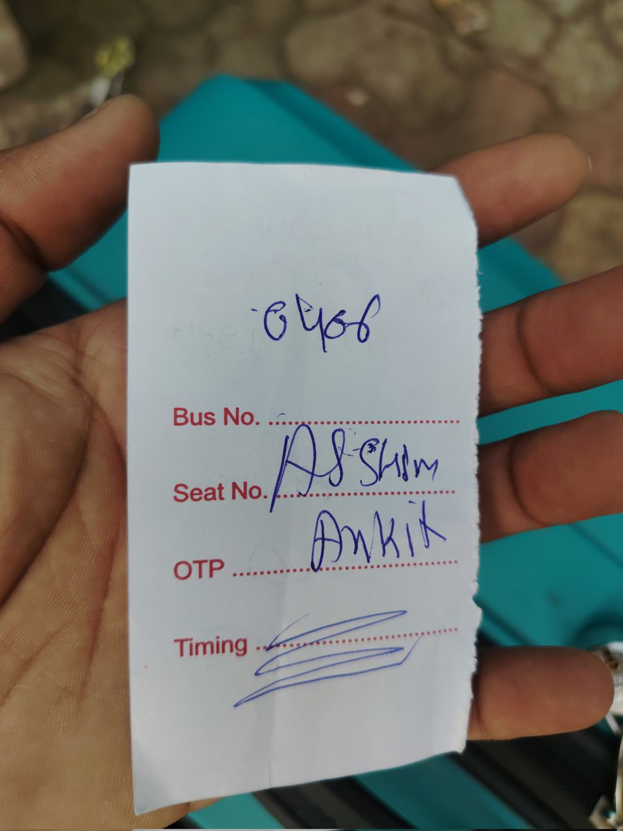 GmauSanket's tweet image. Cost of this fraud as 5 person on one seat in bus @₹2500 which not even reached to promised destination. This is how and why remote controlled govt thanks #fraudmodi
