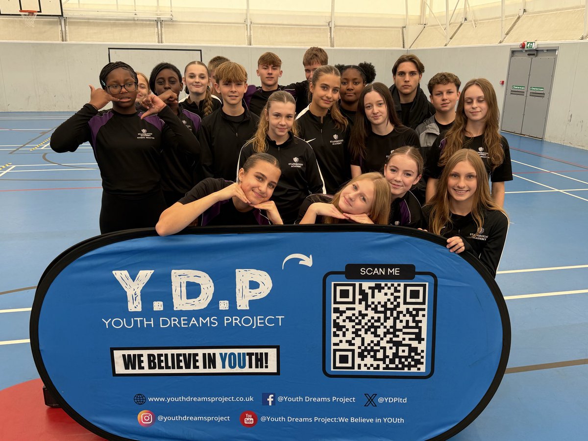 The young leaders of Stanground Academy were absolutely fantastic today 👏🏻 

High energy, engaging and helpful. A credit to the school and themselves 🙏 

<a href="/StangroundAcad/">Stanground Academy</a>