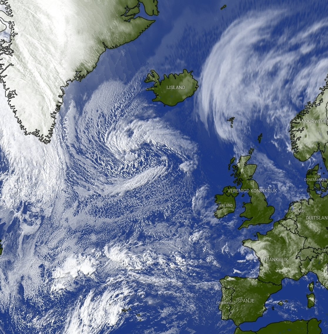 Donderdag lijkt een zeer onstuimige dag te worden. Een stormdepressie, die nu nog onder IJsland ligt trekt via het zuiden van Groot Brittannië naar ons land toe. De meeste modellen laten vooral voor de zuid en noord Hollandse kust een storm zien met zeer zware windstoten. 
#storm