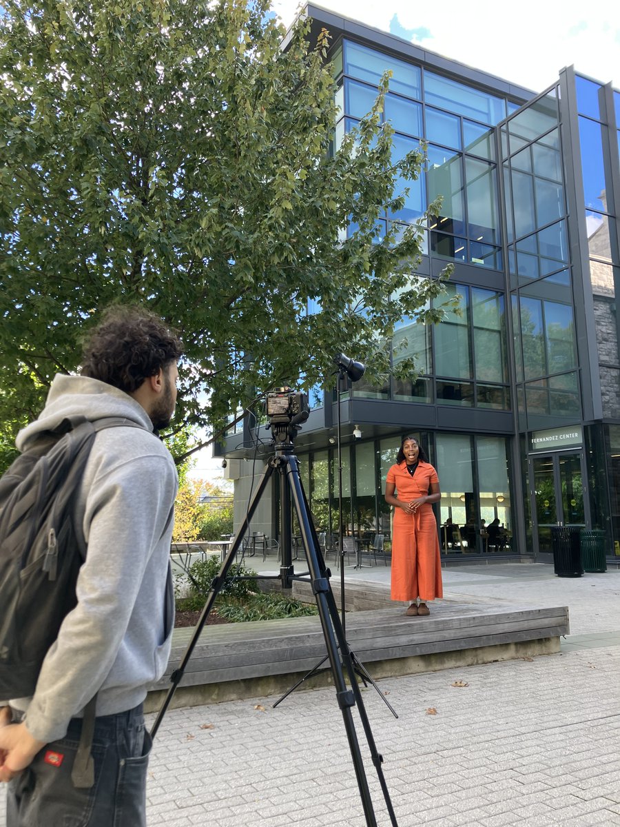 CommPound's tweet image. The first newscast from Loyola’s Advanced TV and Reporting class, “The Echo,” produced by GreyComm Studios launches this week! Be on the lookout for the broadcast featuring sports and a SkyHound weather forecast!
🌤️📽️