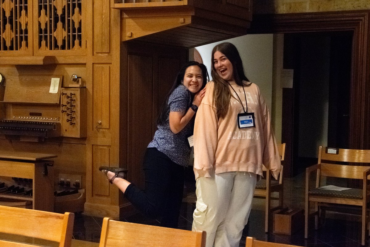 The “One Bread, One Cup” College Ministerial Internship Program (CMIP) is a six-week paid internship at Saint Meinrad designed just for college students.

Applications are due November 19, 2025. Don’t miss it! Apply today: forms.gle/sUA9HH9mbbiAsJ…