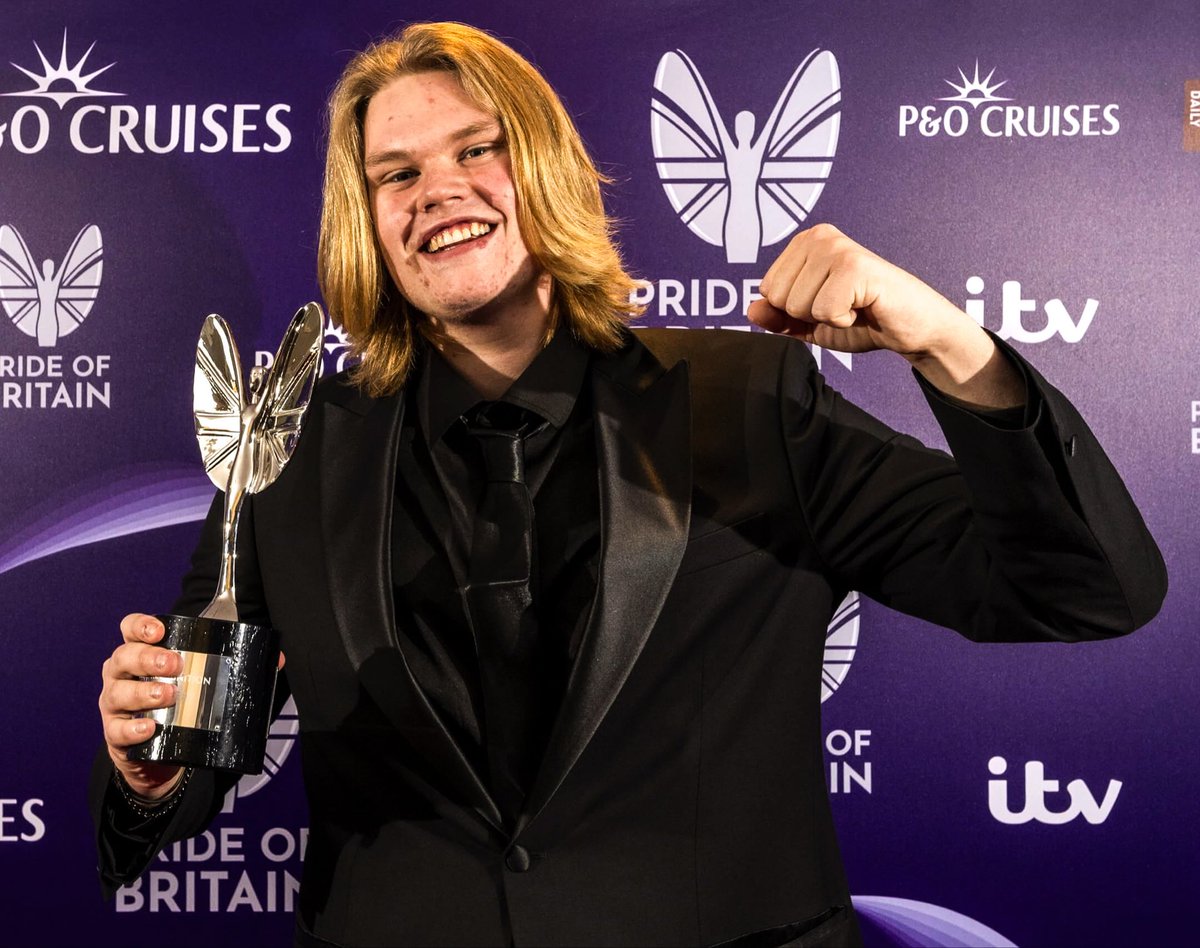 Thehullboy1's tweet image. PRIDE OF BRITAIN 2025 WINNER โค๏ธ
Well the news is out, last night i won a pride of Britain award. Truly the best night of my life, getting to meet some incredible people and hear many inspirational stories. Alongside a few magical moments that Iโll share later on.
Thereโs soโฆ
