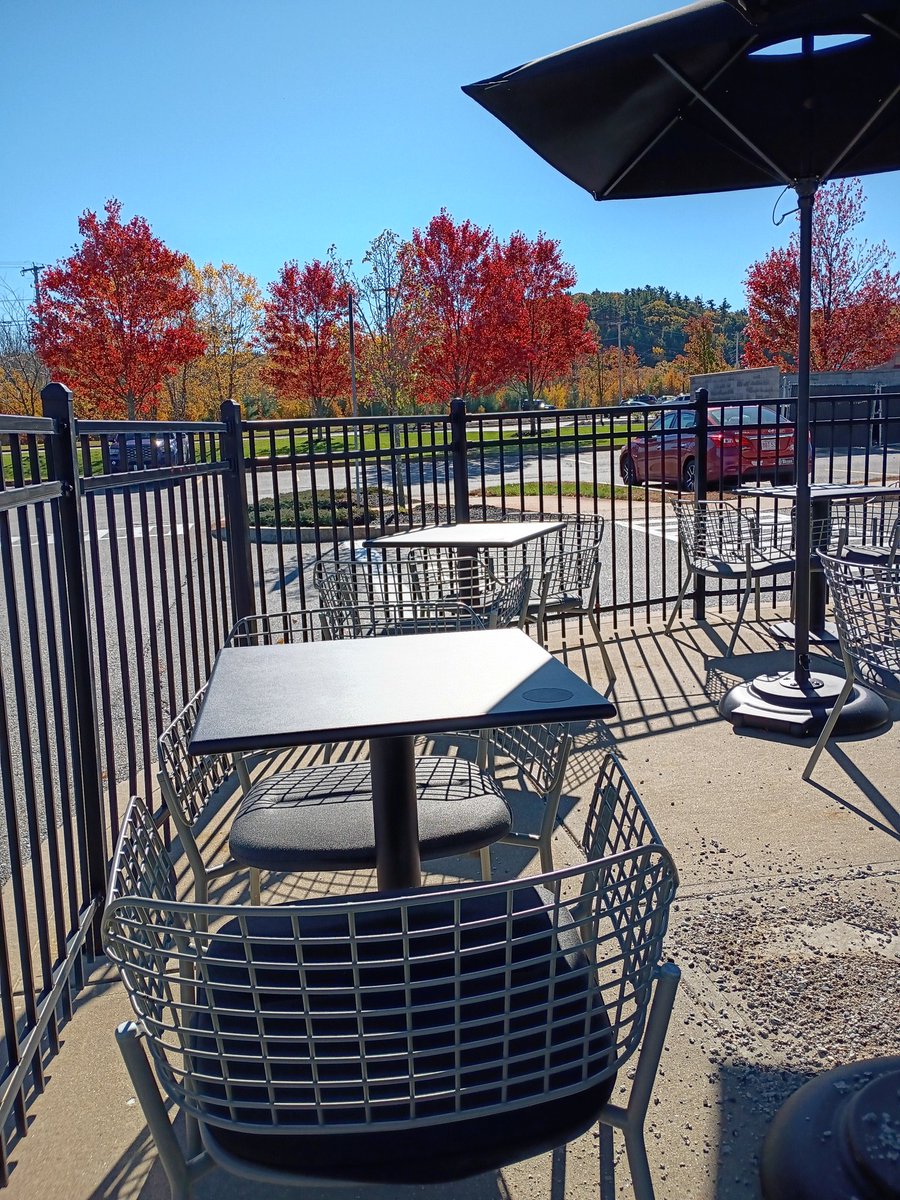 A peek at peak foliage.