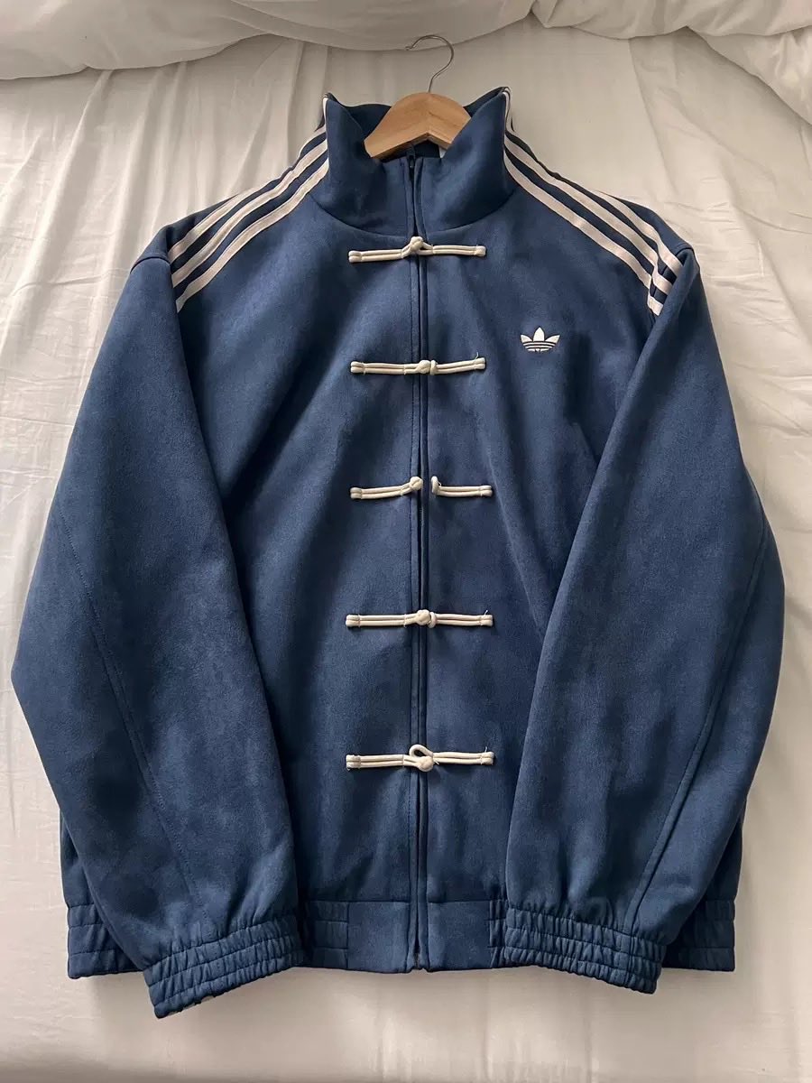 The Blue one 🥶