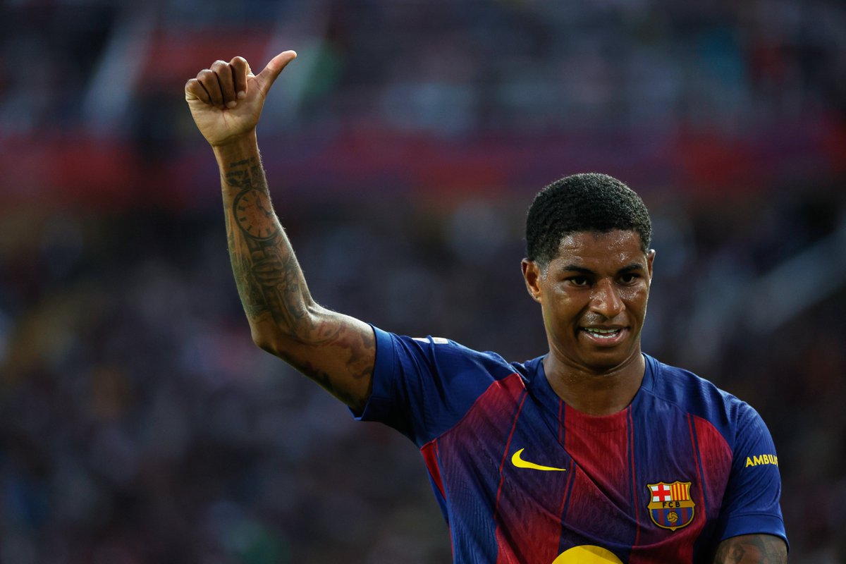I imagine the vast majority of Man United fans are just happy for Marcus Rashford.

He gave a lot to that club, yes he lost his way towards the end...

But 5 goals, 5 assists in 12 games for Barcelona... playing with a smile...

It's great to see.