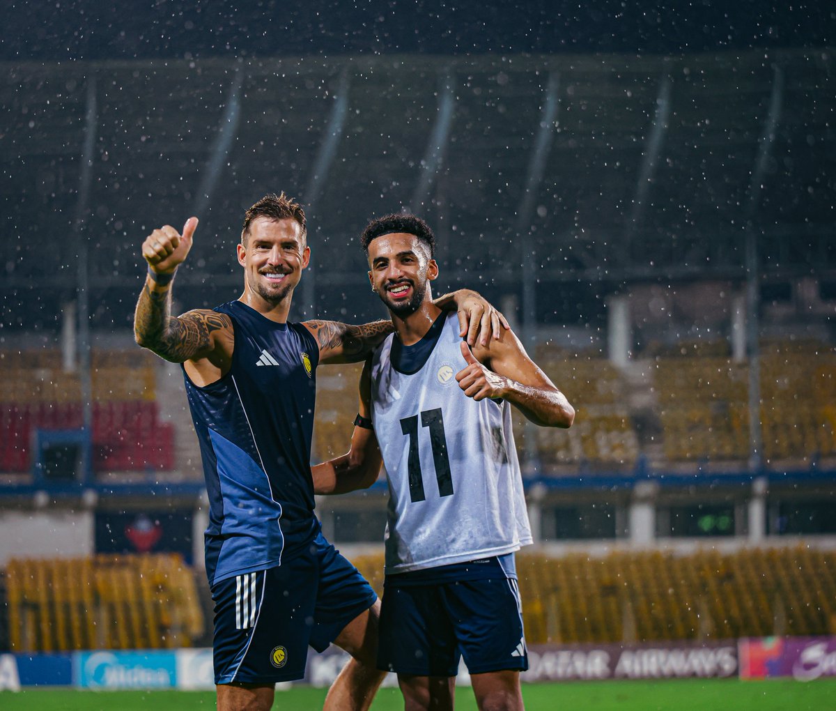 هلّ السحـاب من الفـرح 🌧️