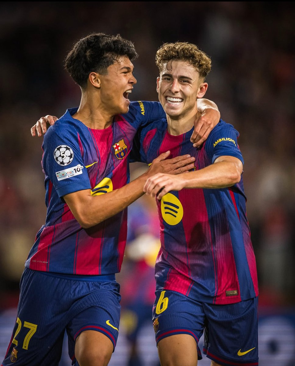 Κλέβουν τον ιδρώτα του Ρέτσου και του Κοστίνια. 😭😭😭 

#OlympiacosFC #BAROLY