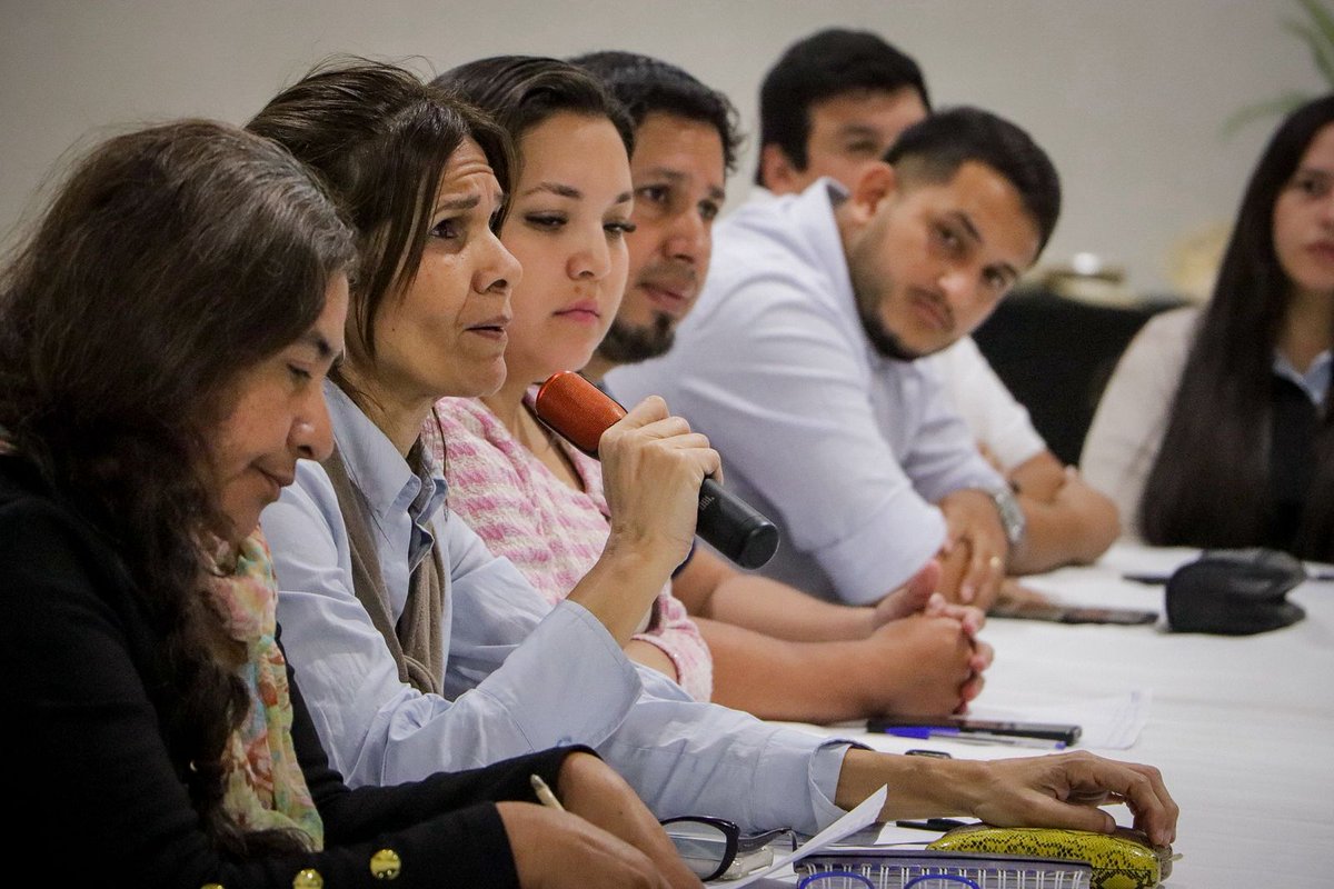 mambiente_py's tweet image. MADES  fortalece capacidades locales para la adaptación al cambio climático en el Departamento Central, en coordinación con la Gobernación Central  goo.su/knCmOz @IPParaguay @rnpy920am @ParaguayTVHD