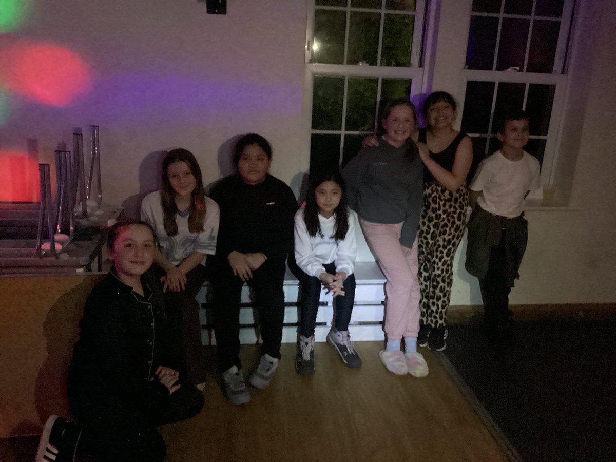 HorwichParishCE's tweet image. Disco time 🪩 #Lockerbie #hpy6