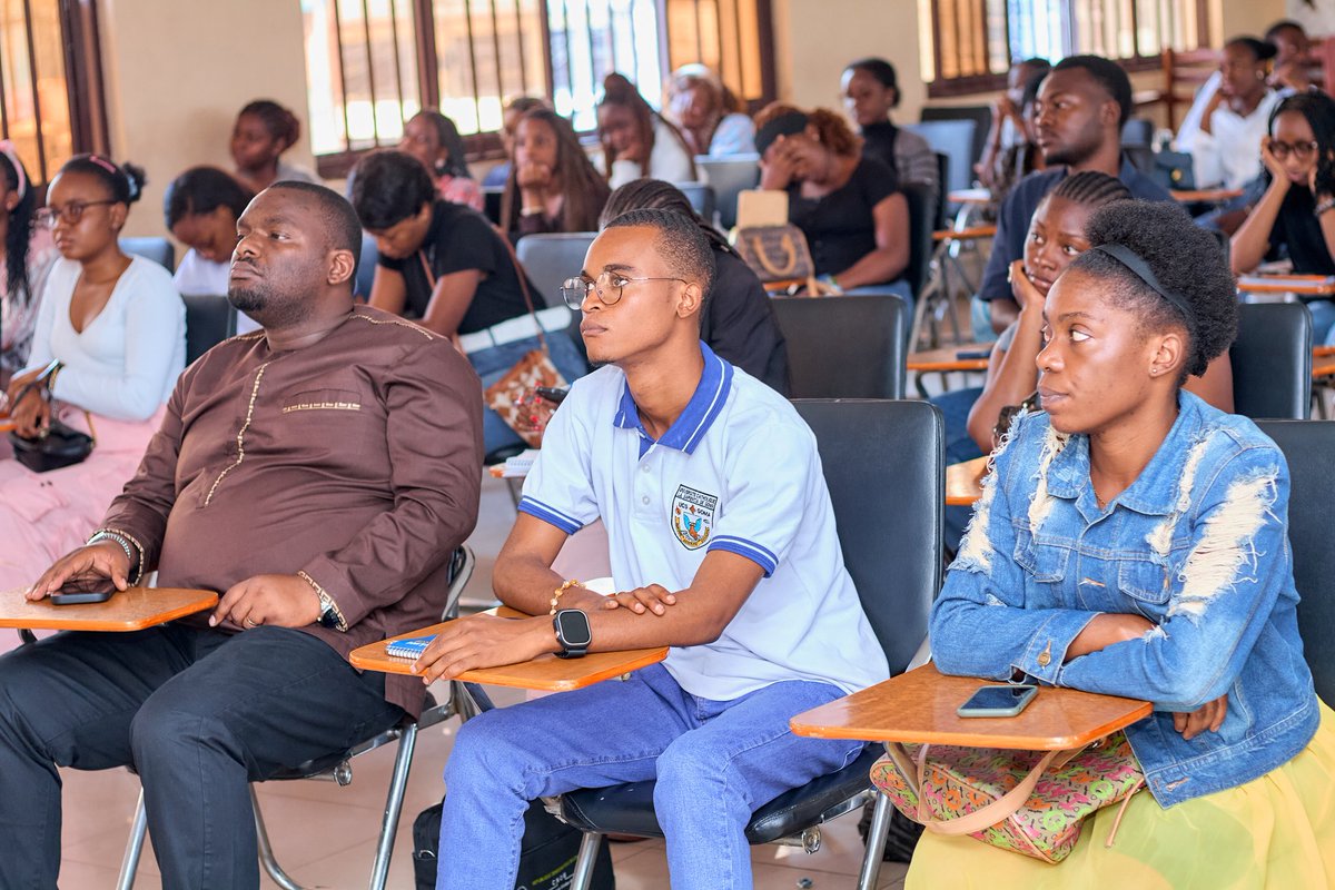 UCS_Goma's tweet photo. 📍Lancement officiel de l’année académique 2025-2026 &amp; clôture des activités de guidance ce mercredi 22 octobre !

Tous les nouveaux étudiants sont attendus 💥

🚌 Les bus passeront aux différents arrêts.

#KaribuKwetu

#UCS #Rentrée2025 #RentréeAcadémique https://t.co/JRgozZBZ82