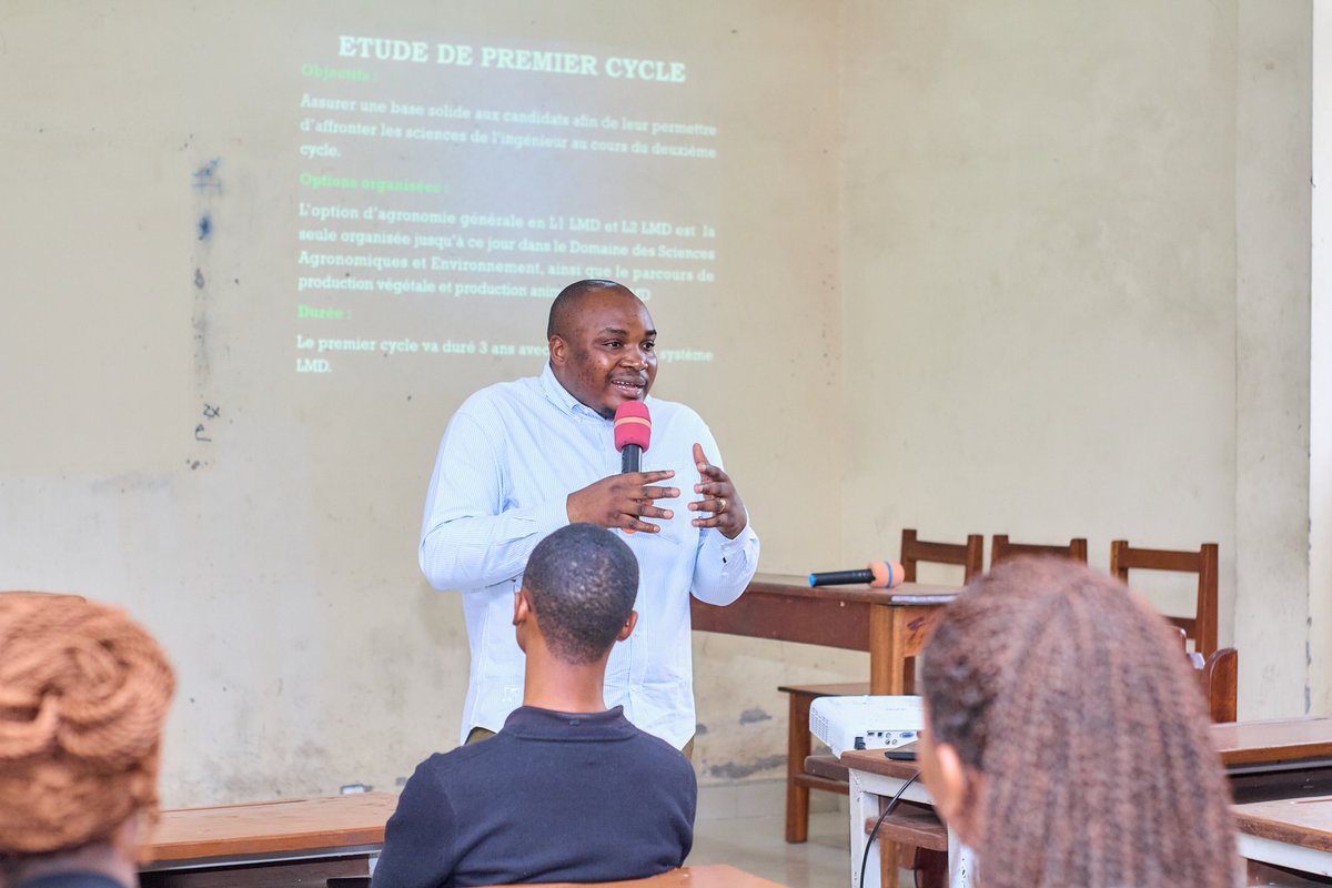 📍Lancement officiel de l’année académique 2025-2026 &amp; clôture des activités de guidance ce mercredi 22 octobre !

Tous les nouveaux étudiants sont attendus 💥

🚌 Les bus passeront aux différents arrêts.

#KaribuKwetu

#UCS #Rentrée2025 #RentréeAcadémique