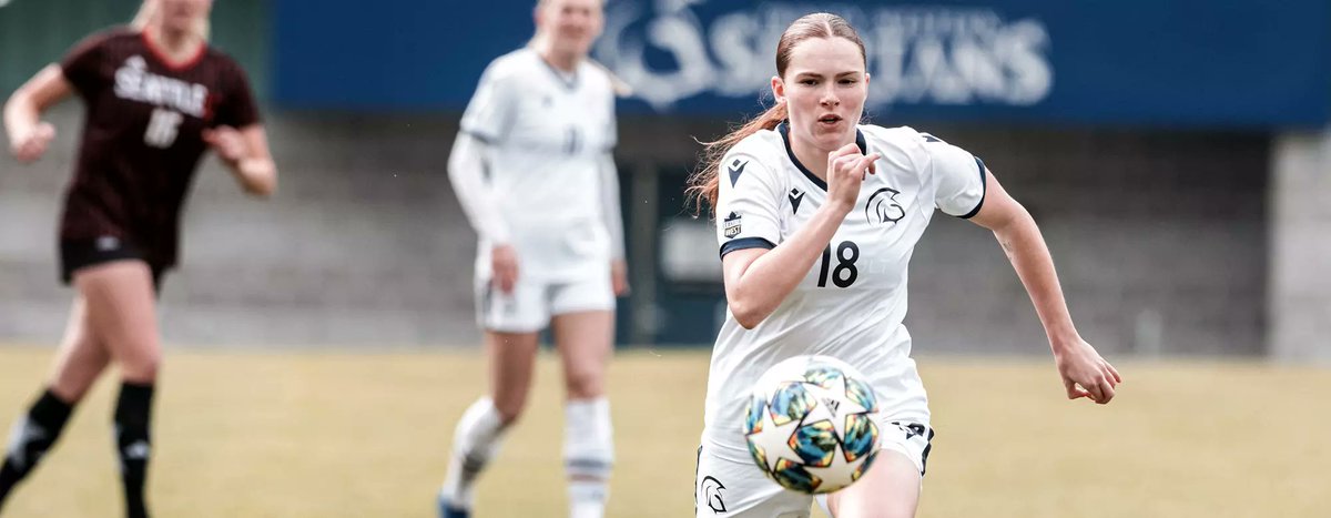 🇨🇦 in University Women's Soccer tweet media