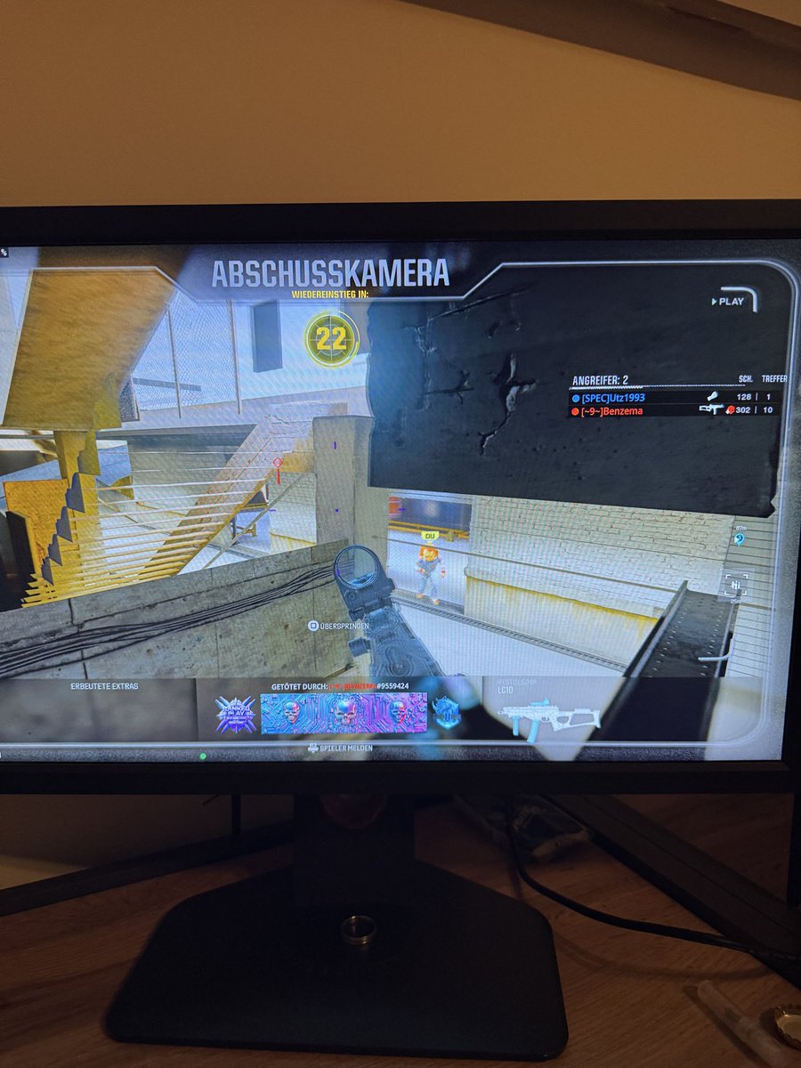 utz1993's tweet photo. @Activision @ATVIAssist @Treyarch @CallofDuty can u please Patch die wallglitches? Thats Anoying in ranked play and there is no Place for them! Thx BENZEMA#9559424 and IWARA#1258146 https://t.co/QFRuItmLf1