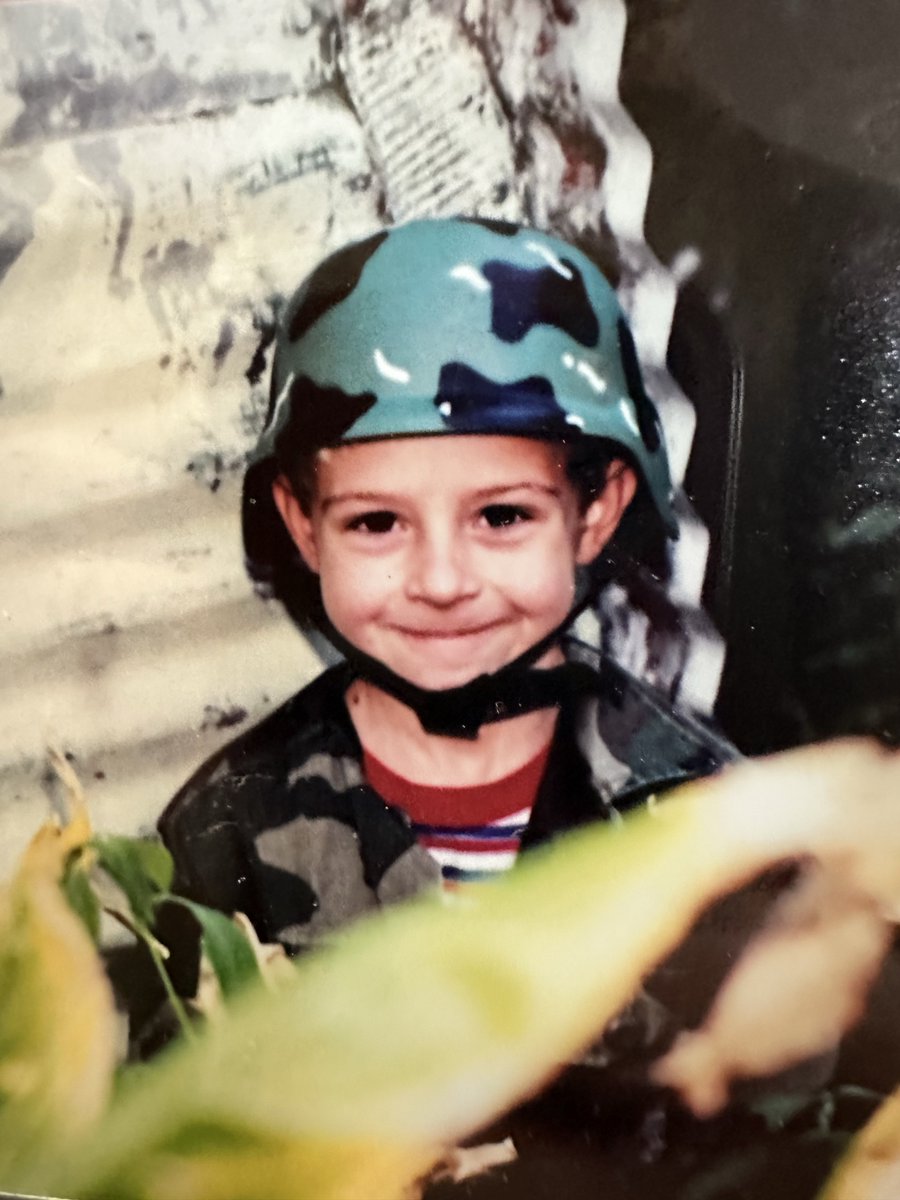 this is who runs this account