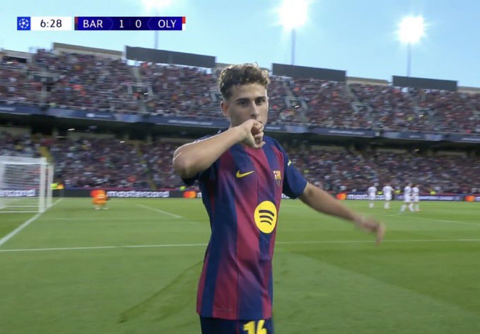 nuradeeeen's tweet image. Barca fans repost and comment with “💙❤️” let's follow you right now.