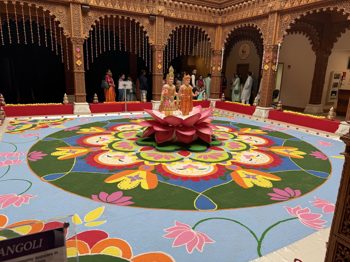 RealSimpleAriel's tweet image. Happy Diwali to those who celebrate!