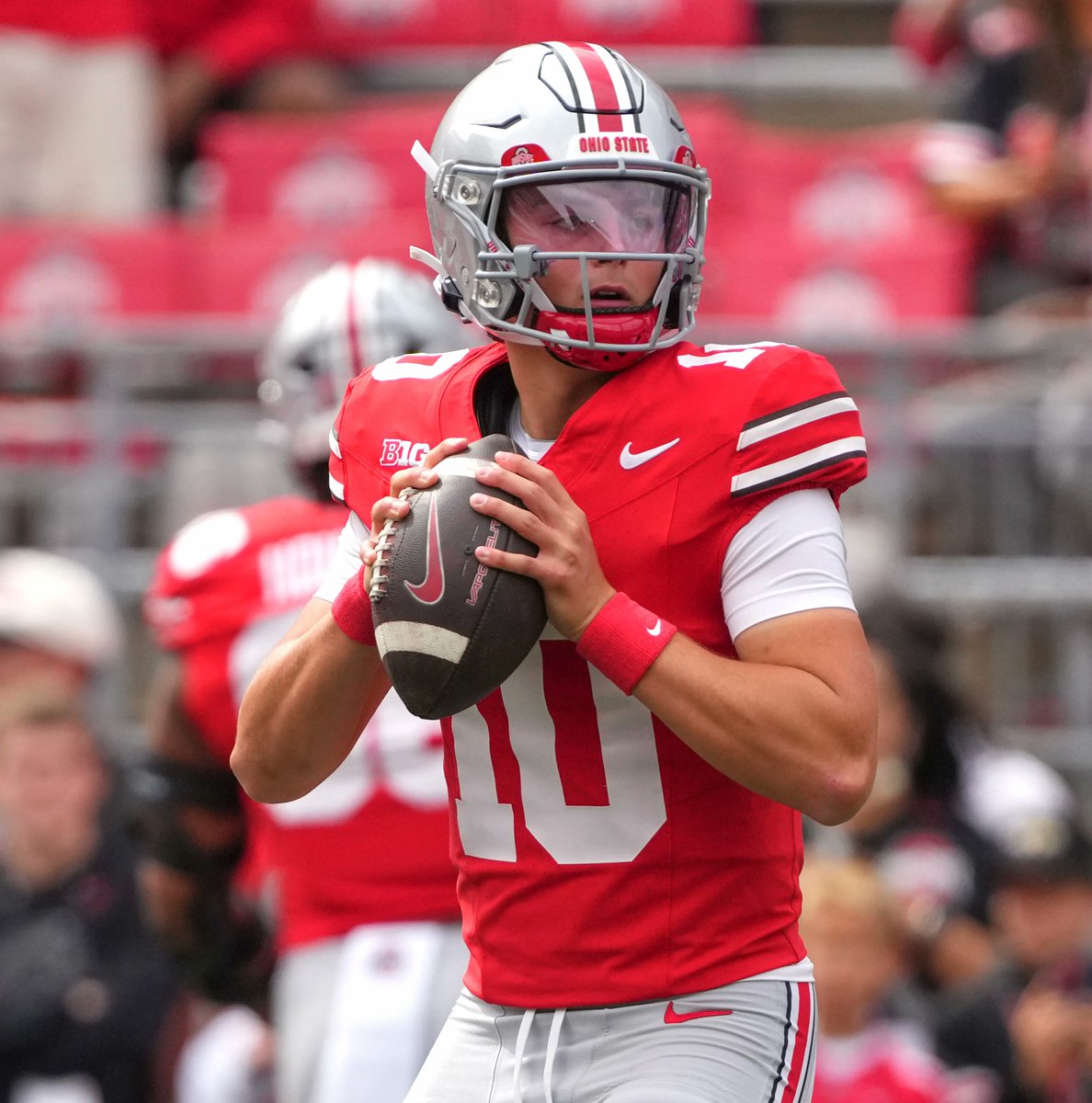 Notable QB's ADJ%, per PFF (% of accurate passes)

Julian Sayin - 85.5%
Gunner Stockton - 82.5%
Behren Morton - 79.7%
Dante Moore - 79.7%
Fernando Mendoza - 79.5%
Diego Pavia - 79.3%
Ty Simpson - 79.1%
Carson Beck - 79%
Joey Aguilar - 77.1%
Jayden Maiava - 76.1%
Bryce Underwood -