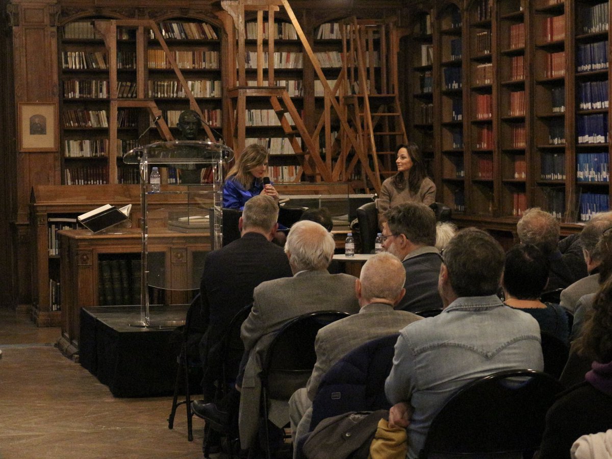 Mon livre « 45 rue d’Ulm » à Ulm, grande bibliothèque .
What else? ⁦<a href="/ENS_ULM/">École normale supérieure | PSL</a>⁩ ⁦<a href="/ens_alumni/">ENS Alumni</a>⁩ ⁦<a href="/Ed_Flammarion/">Editions Flammarion</a>⁩ ⁦<a href="/AmlieCordonnier/">Amélie Cordonnier</a>⁩