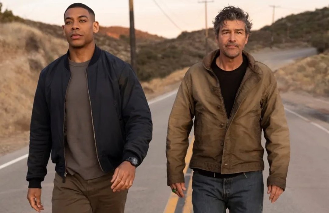 James Gunn on if we could expect to get a Lanterns Sneak Peek before the year ends.

"So i have seen the Peak. I think at least where it is now. But i have no clue..when that's planned to be shown".

Via:(youtu.be/UOHGrUpyCUc?si…)