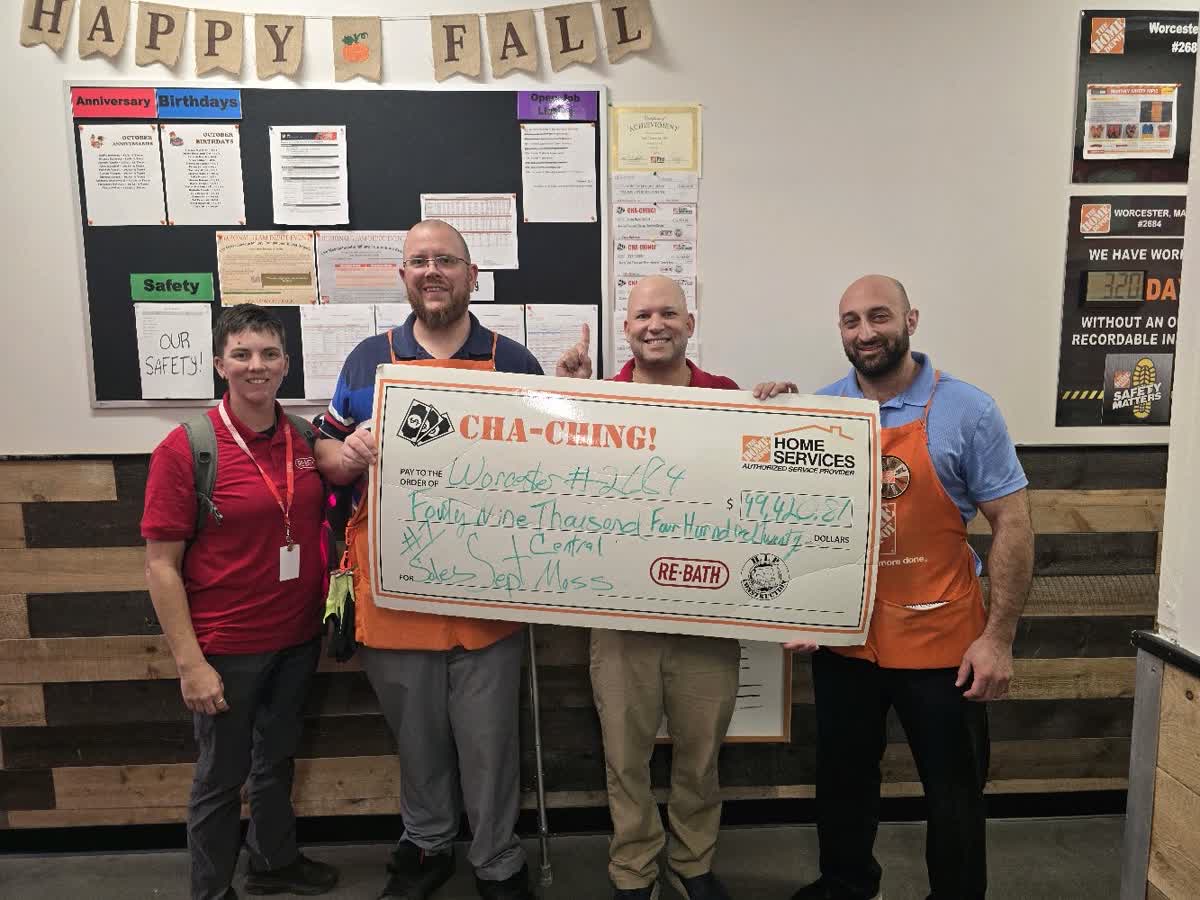 bath_ri's tweet photo. 🎉 Big congrats to Home Depot #2684 in Worcester, MA for leading in Central MA September sales! 💪 Jillian and Eddie were thrilled to present your well-earned Cha-Ching check 💰 Great work, Home Depot team! 👏 https://t.co/M7IiBtMQi3