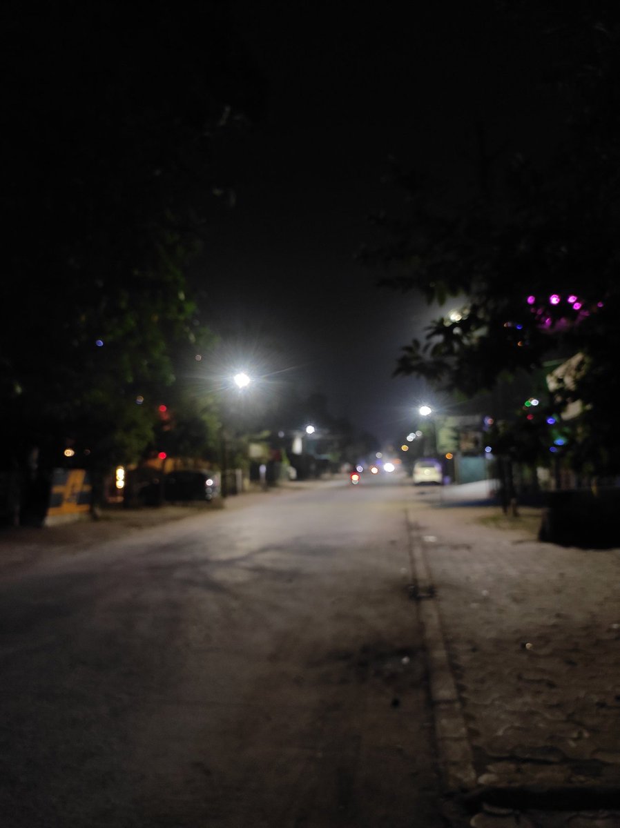 radiumcoders's tweet image. 12 AM diwali night Vibes #Diwali2025
