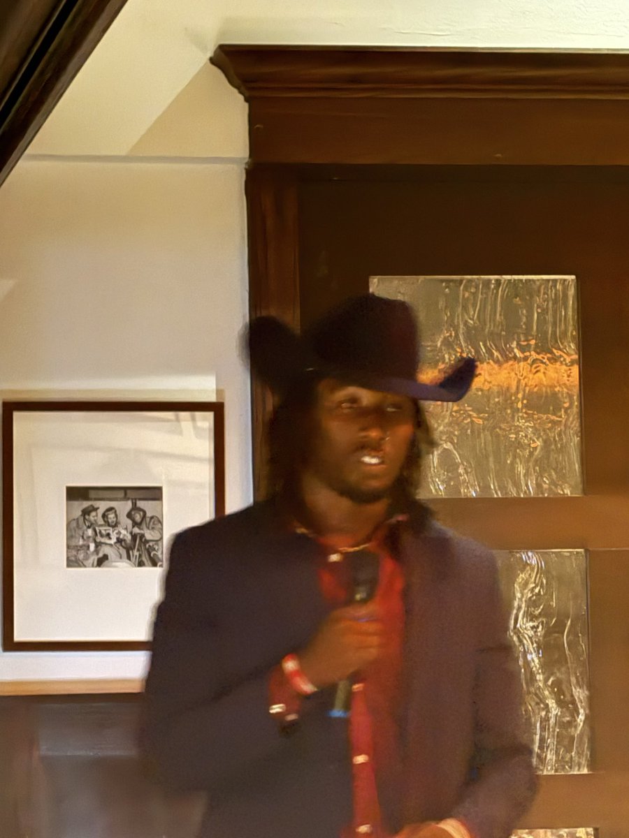 PMR CHARITY tweet media