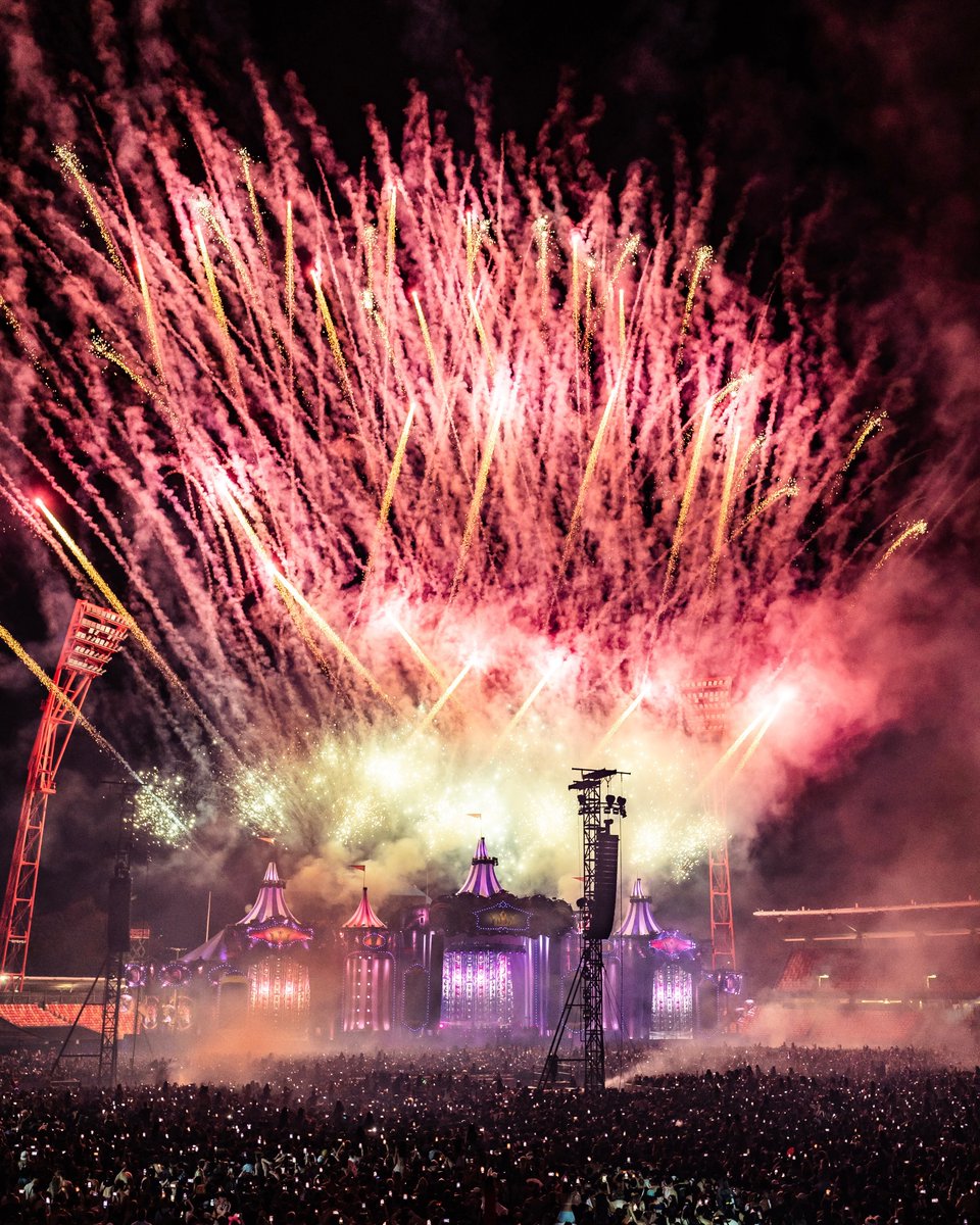 Festseasonmedia's tweet image. The biggest one-day hardstyle festival in the world 🎪

This is our guide on how to attend Knockout Outdoor from Europe | festivalseason.es/guide-to-atten…

(📸 via @eventshsu)