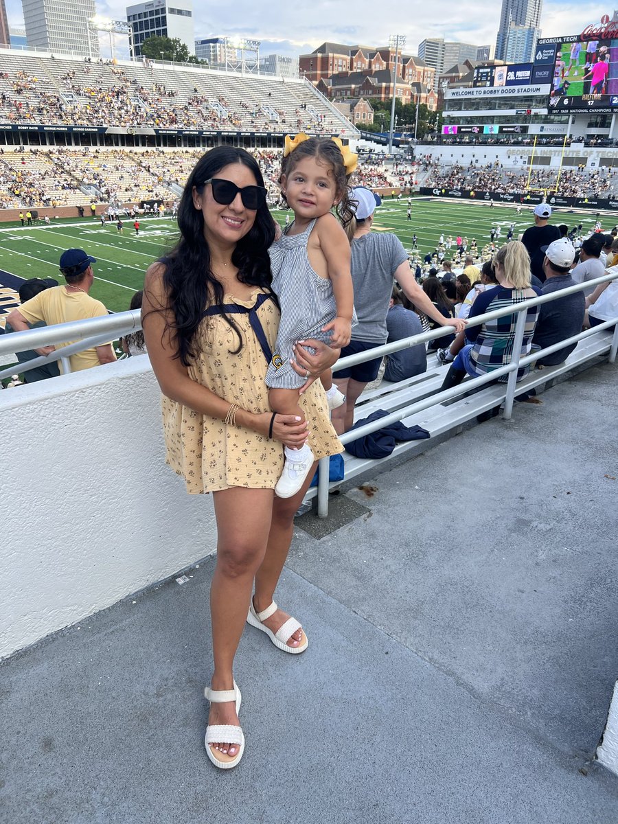 Stevenjoep's tweet photo. @GTAthletics @GeorgiaTechFB Goooo Jackets!! https://t.co/sqn8DqLxXs