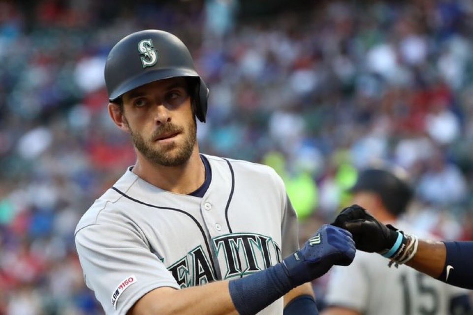 (ATL): Signed C Austin Nola to a MiLB deal