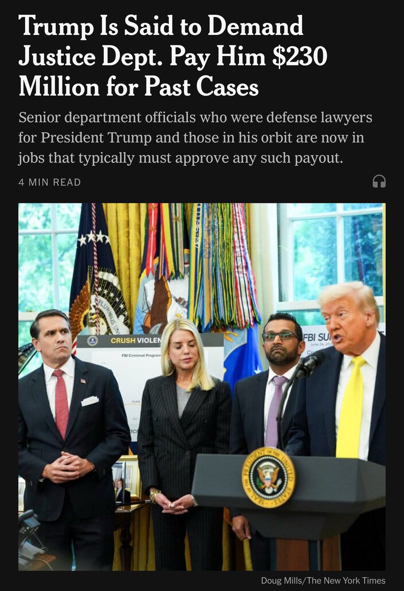 🚨🚨🚨 Alors là, accrochez- vous :

💰Le citoyen Trump réclame 230 MILLIONS $ de dommages au Département de la Justice (DOJ) pour l’avoir poursuivi. 

🤡 Les membres du DOJ ont été nommés par le… Président Trump. Parmi eux, ses anciens avocats dans le cadre des affaires au cœur